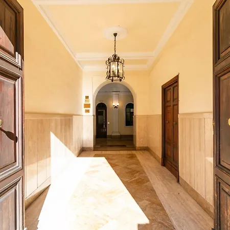 Dimora Colosseum Luxe - Jacuzzi & Private Patio *