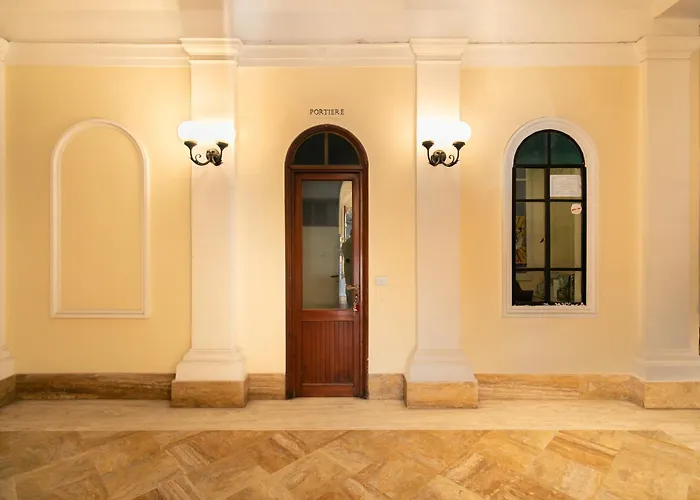 Dimora Colosseum Luxe - Jacuzzi & Private Patio 罗马