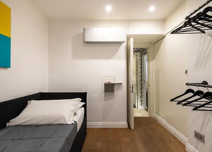 公寓 Dimora Colosseum Luxe - Jacuzzi & Private Patio