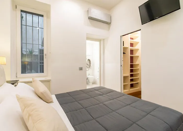 公寓 Dimora Colosseum Luxe - Jacuzzi & Private Patio