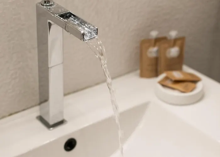 Dimora Colosseum Luxe - Jacuzzi & Private Patio 公寓