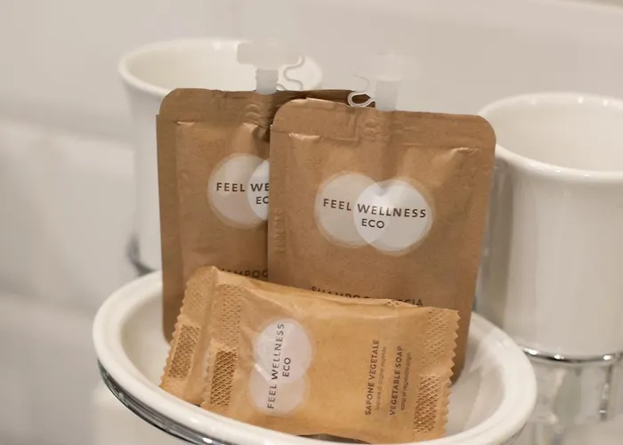 公寓 Dimora Colosseum Luxe - Jacuzzi & Private Patio 罗马